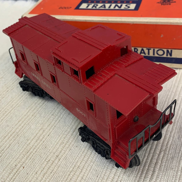 Vintage Lionel 6007 Plastic Cherry Red Caboose Train Car Large O Scale - Picture 2 of 6